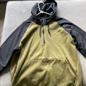 Nike Dri-fit hooded quarter zip